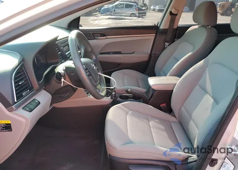 2017 Hyundai Elantra Se z USA, uszkodzony, nr VIN 5NPD74LF2HH125827